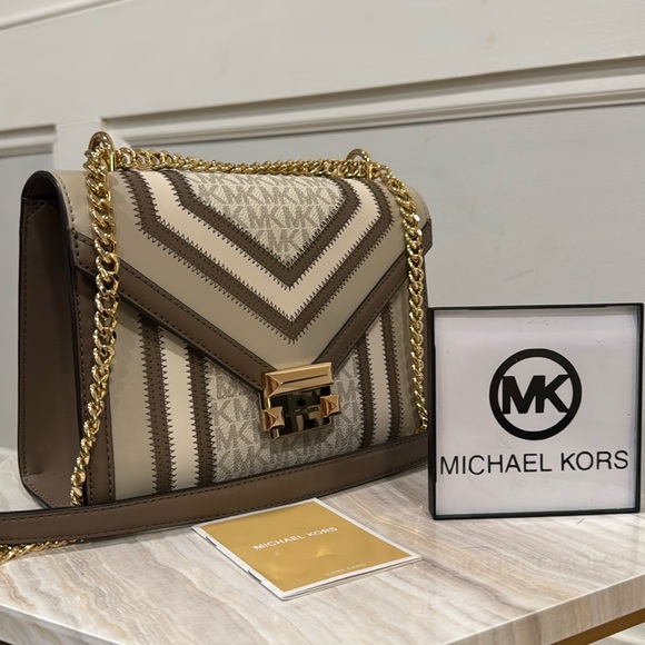 Michael Kors Handbags - Michael Kors Bag Leather Jetset Signature Gold Chain with Chevron Design
